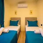 Star Hotel 4*