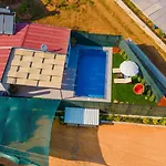 Hotel Star 4*